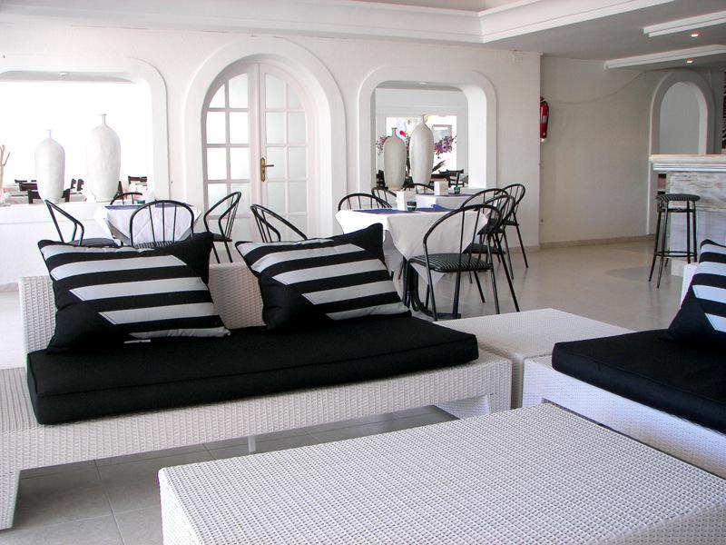 Hostal Los Pinos Es Canar  Bilik gambar